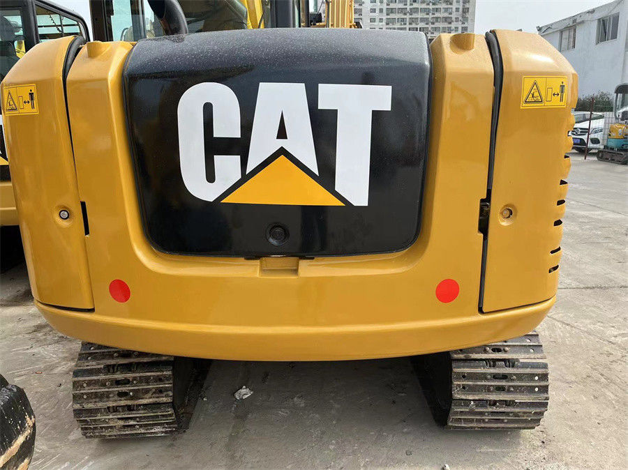 305.5E2 Используемый экскаватор Caterpillar 5,5-тонный мини-гидравлический гусеничный экскаватор