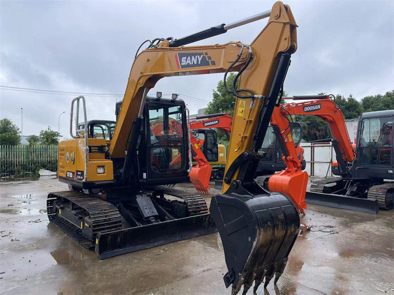 Подержанный Sany SY75C Pro Mini Excavator Вторая рука 7.5 тонны Sany Mini Digger
