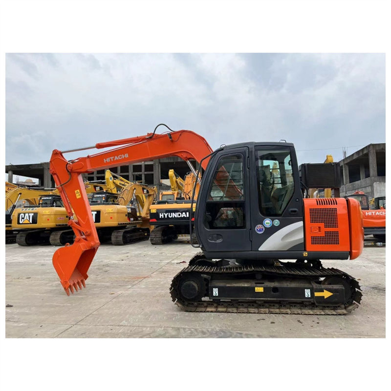 Использованный Hitachi ZX70 экскаватор Zaxis70 Маленький экскаватор Красный цвет