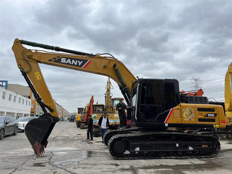 21 тонны использованный гидравлический экскаватор SANY 215C Отличная производительность Коричневый цвет