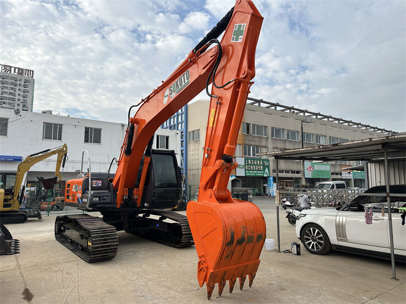 Использованный экскаватор Hitachi ZX200LC Япония происхождение Использованный экскаватор Hitachi Zx200 20 тонн