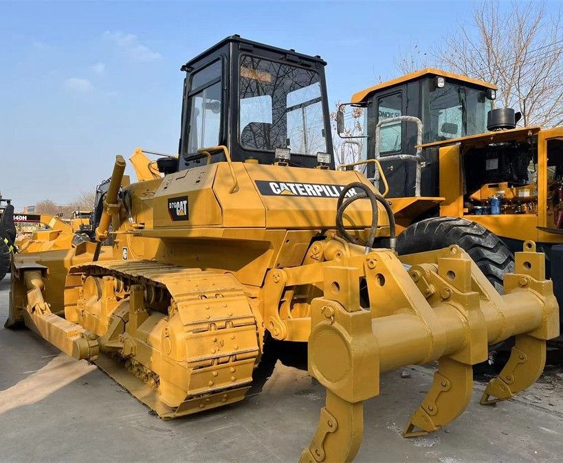 Подержанный CAT Caterpillar D7G Crawler трактор бульдозер в хорошем состоянии с лезвием и разрывчиком