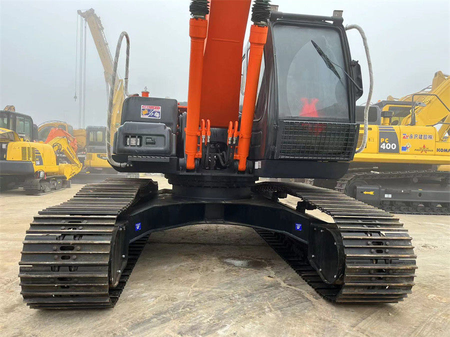 Использованный экскаватор Hitachi ZX210 импортирован из Японии с прямым впрыском