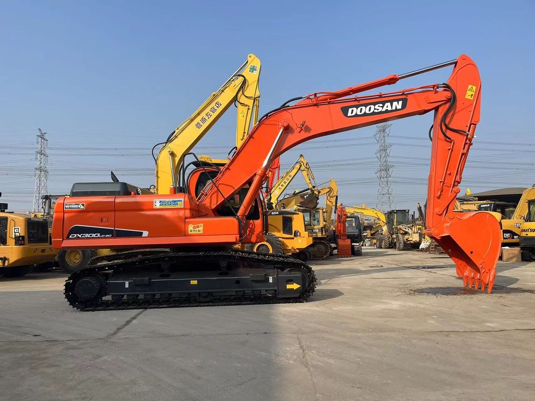 Использованный оригинальный экскаватор Doosan DX300LC-9C 30 тонн Средний использованный экскаватор Doosan 300 Тяжелое оборудование