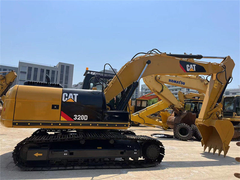 Использованный экскаватор CAT 320D для добычи полезных ископаемых