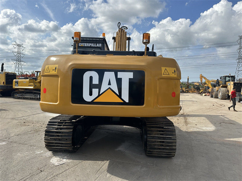 Использованные экскаваторы Cat 320D Использованные экскаваторы с вместимостью 1 м3