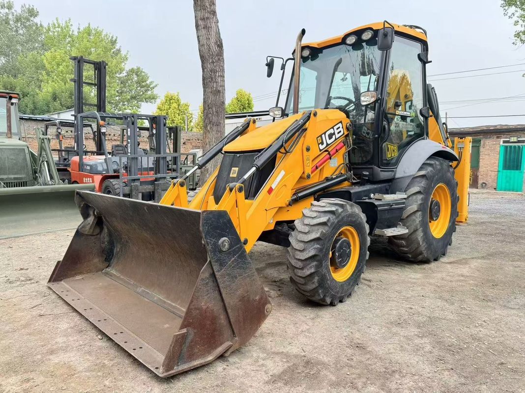 Использованный экскаватор JCB 3CX с разделенным ведровым расширителем