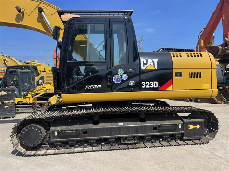 Использованный гусеничный экскаватор CAT 23 тонны 323DL, использованный Caterpillar 320 323 Экскаватор