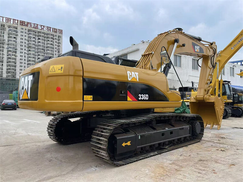 Использованный экскаватор Caterpillar 336D, предназначенный для крупных проектов, требующих высокой производительности и работы в суровых условиях труда