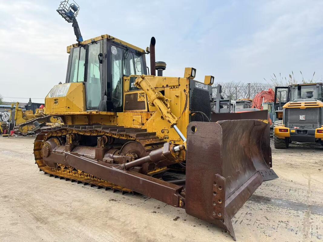 Heavy Duty Used CAT D7G Bulldozer with Stable Blade Control and Excellent Balance Suitable for Tough Construction and Earthmoving Jobs
