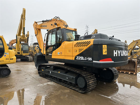 Подержанный экскаватор Hyundai 220LC-9S 22 тонны